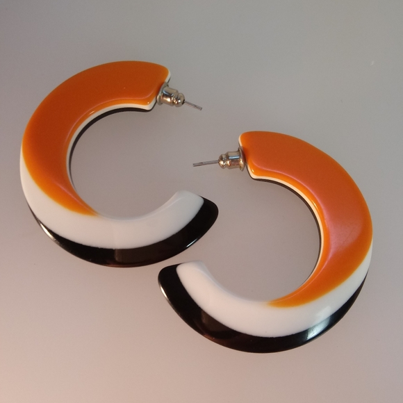 Vintage Jewelry - Retro Vintage Lucite Hoop Earrings
